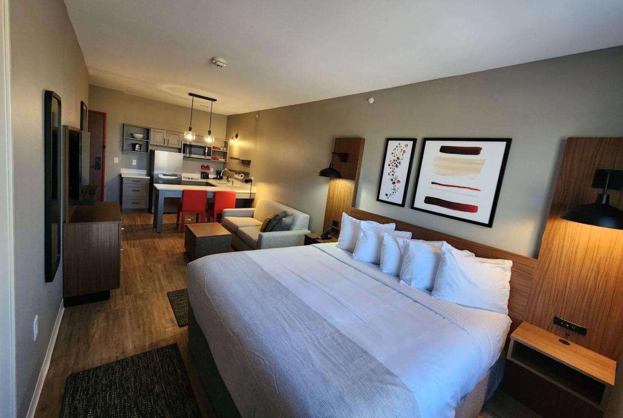 Hawthorn Suites By Wyndham Del Rio Luaran gambar