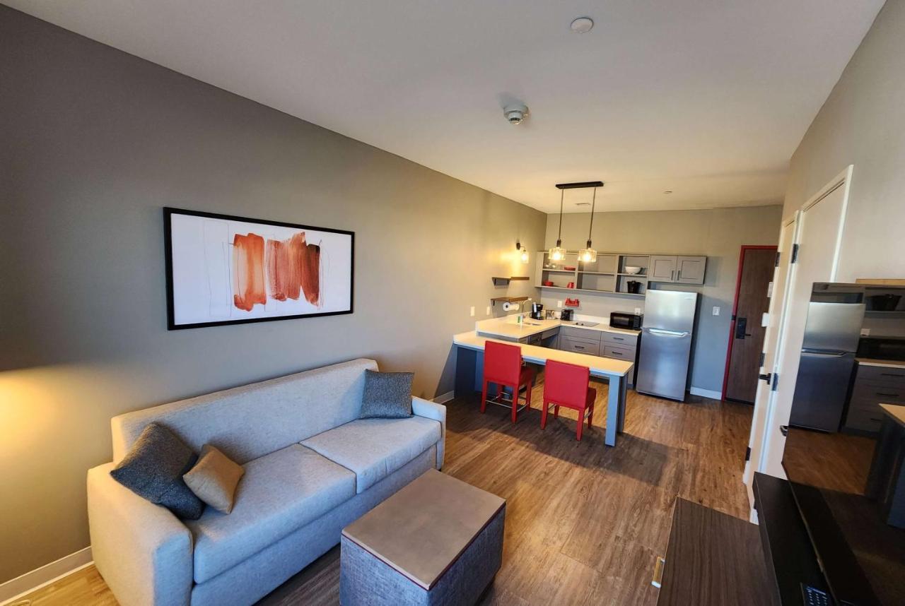 Hawthorn Suites By Wyndham Del Rio Luaran gambar