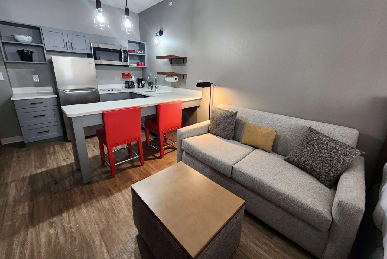 Hawthorn Suites By Wyndham Del Rio Luaran gambar