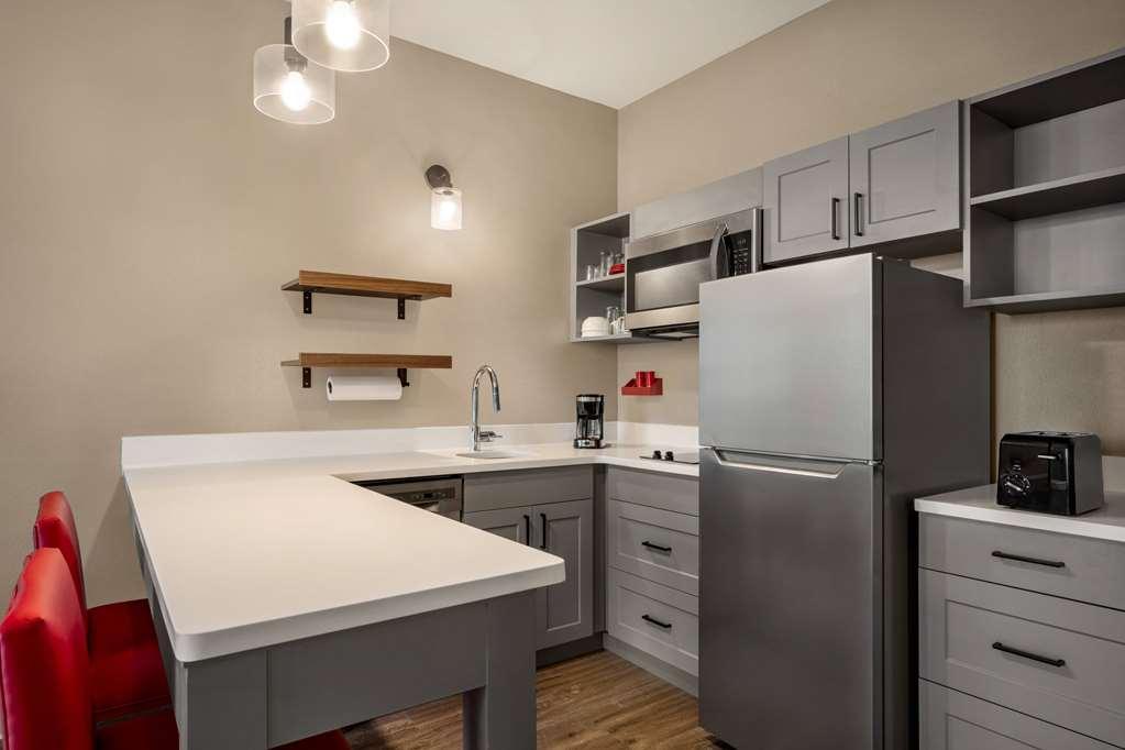 Hawthorn Suites By Wyndham Del Rio Bilik gambar