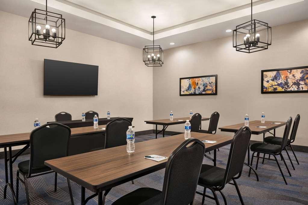 Hawthorn Suites By Wyndham Del Rio Kemudahan gambar
